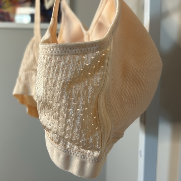 NWT Syrokan Support Sports Bra Size 42C - Picture 5 of 6